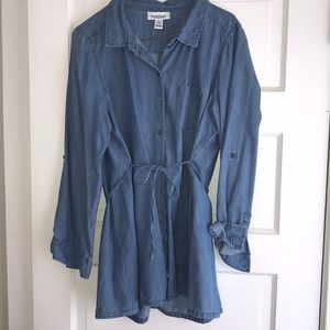 Motherhood maternity shirt